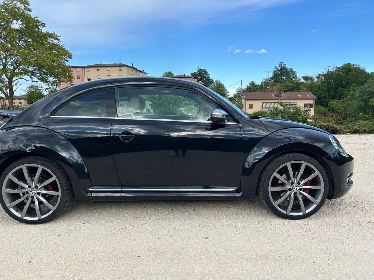Volkswagen Maggiolino 2.0 TSI DSG Sport
