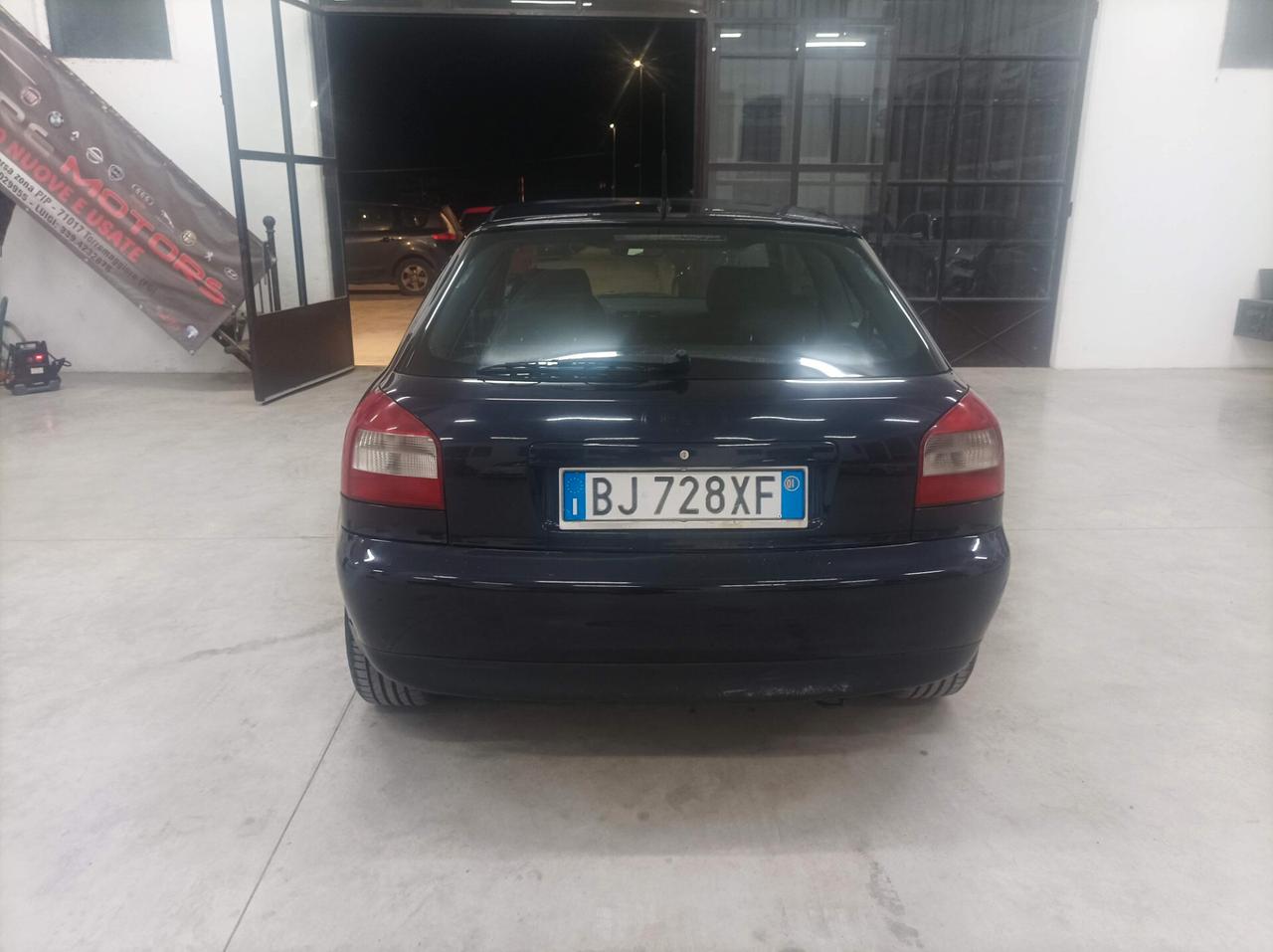 Audi A3 1.9 TDI/130 CV cat 3p. Ambition 01/2001