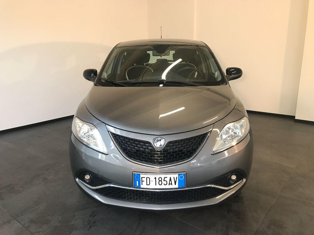 LANCIA Ypsilon 1.2 69 CV 5p. GPL Ecochic Gold