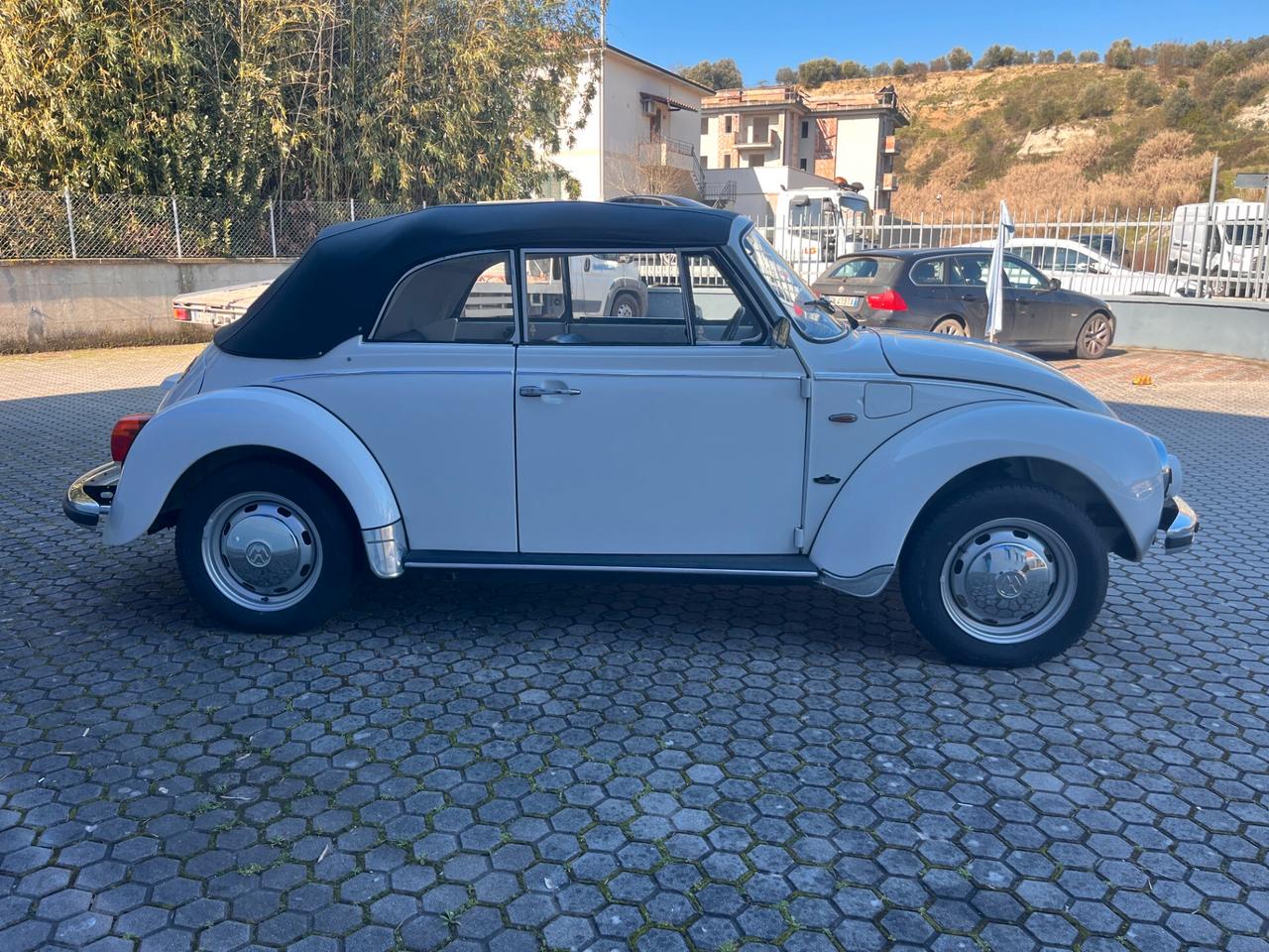 Volkswagen Maggiolone Cabrio