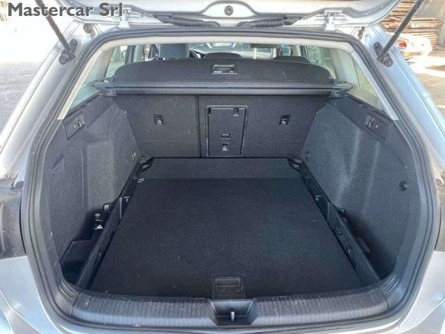 VOLKSWAGEN Golf Variant 2.0 tdi Life 115cv dsg - GG483NA