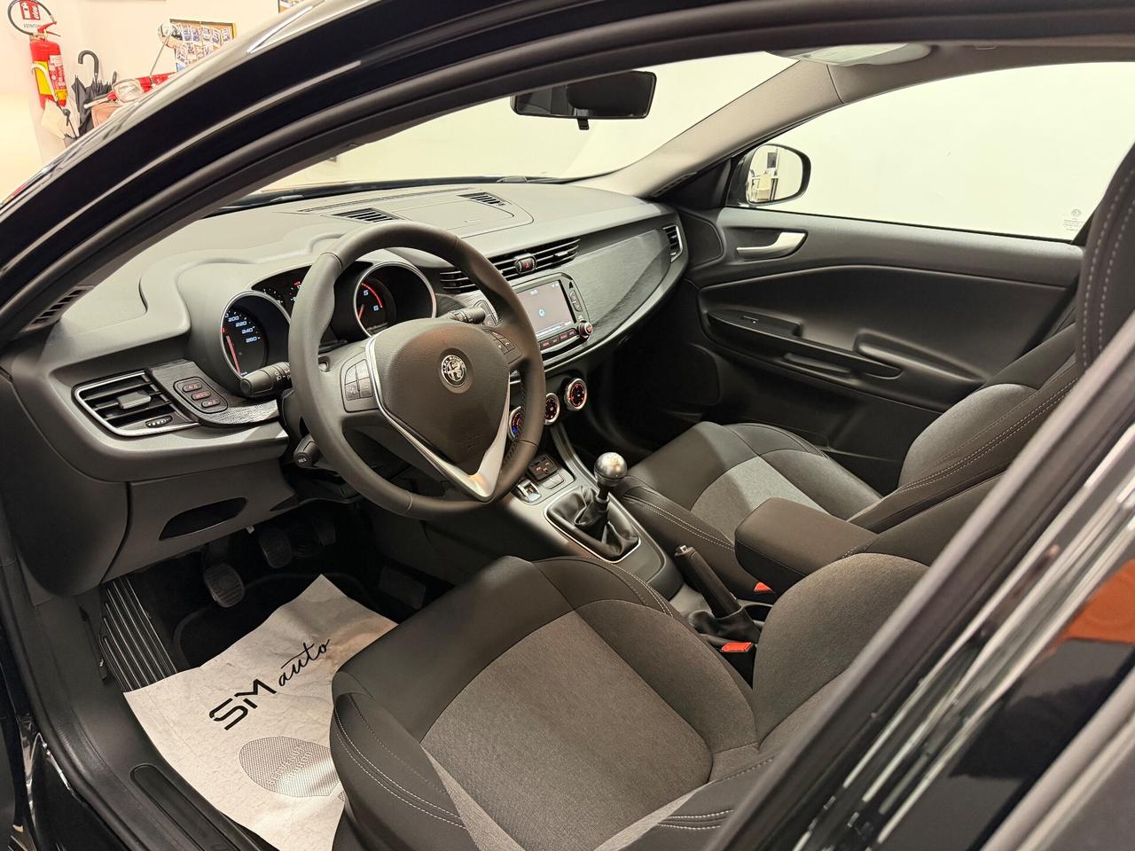 Alfa Romeo Giulietta 1.6 JTDm 120 CV Business