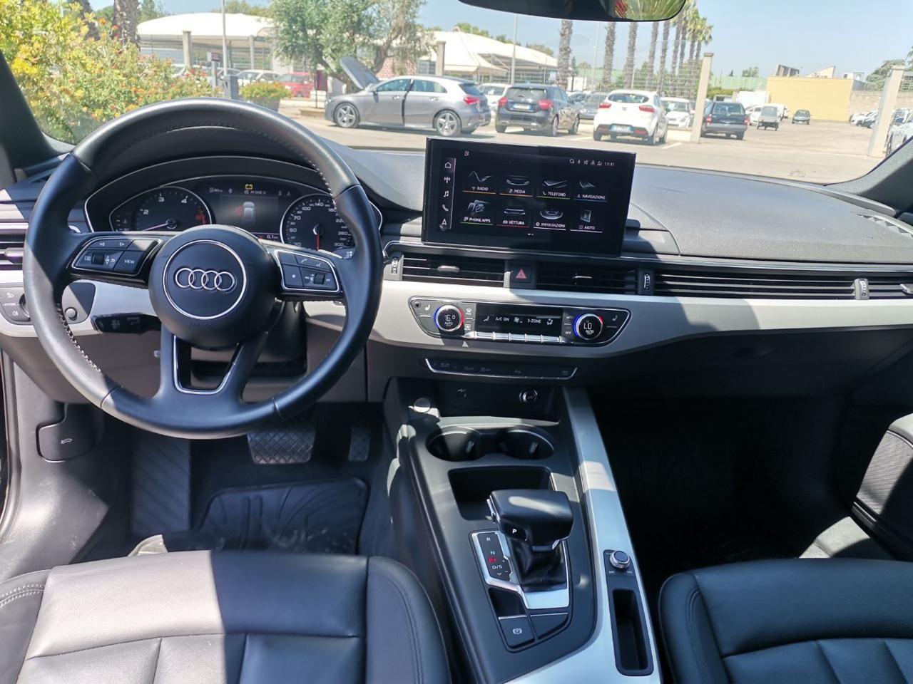 Audi A4 Avant 40 TDI S tronic TOTAL BLACK