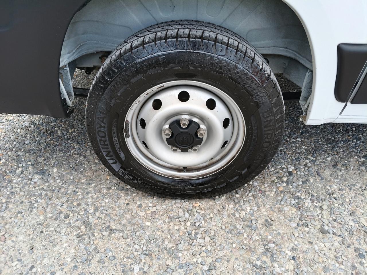 Fiat Ducato 28 CH1 2.2 Mjt 120CV FURGONE 4 PORTE