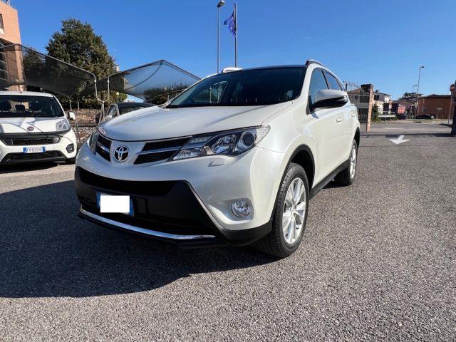 TOYOTA RAV 4 MY23 RAV4 2.2 D-CAT A/T 4WD Lounge