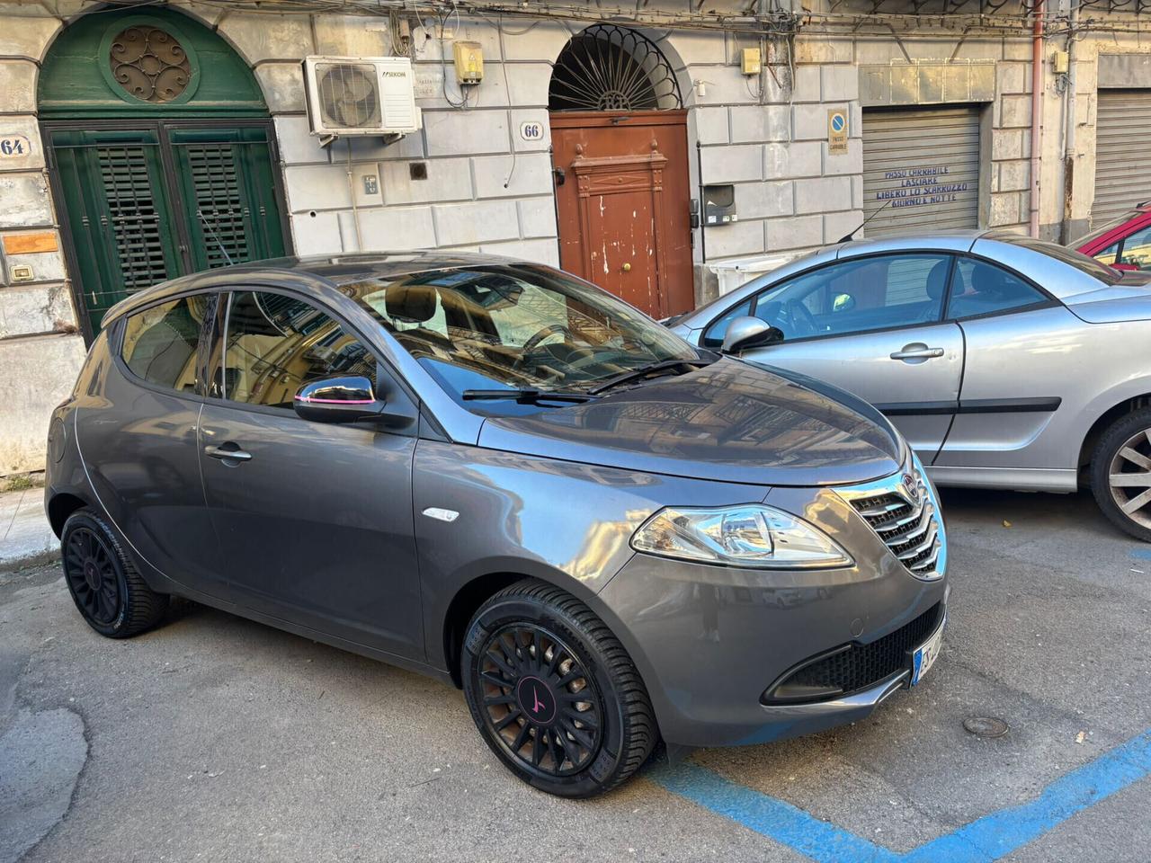 Lancia Ypsilon 1.2 69 CV Elefantino NEOPATENTATI FINANZIABILE
