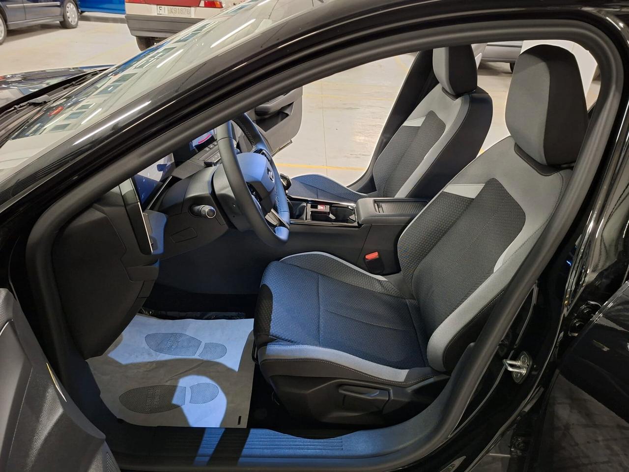 Opel Astra 1200 Turbo 110CV Edition Sports Tourer Km. 0