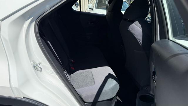 TOYOTA C-HR 1.8HV 98CV ACTIVE FWD E-CVT*C.L17*FULL LED*CARPLAY