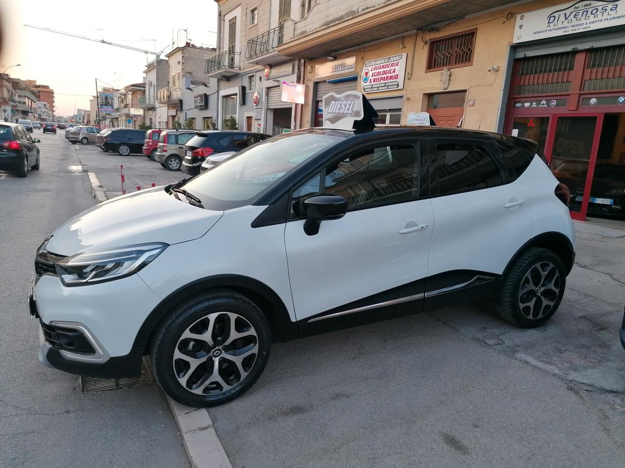 Renault Captur dCi 8V 110 CV Start&Stop Energy Initiale Paris