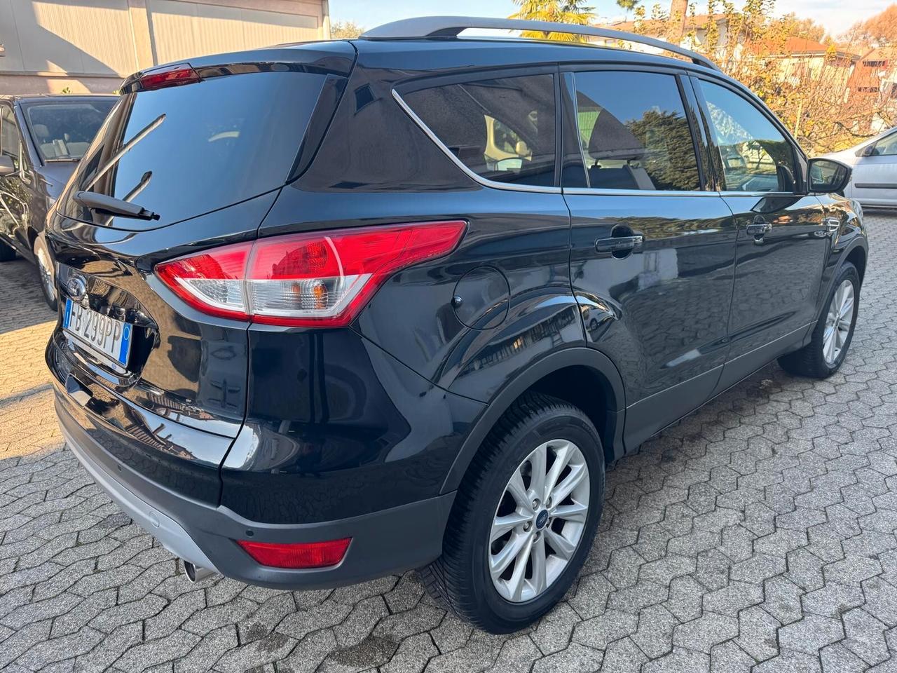 Ford Kuga 2.0 TDCI 150 CV S&S 4WD Powershift Titanium*EURO6*FULL OPTIONAL