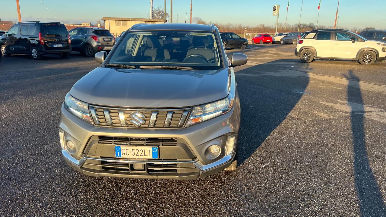 Suzuki Vitara 1.4 Hybrid Top