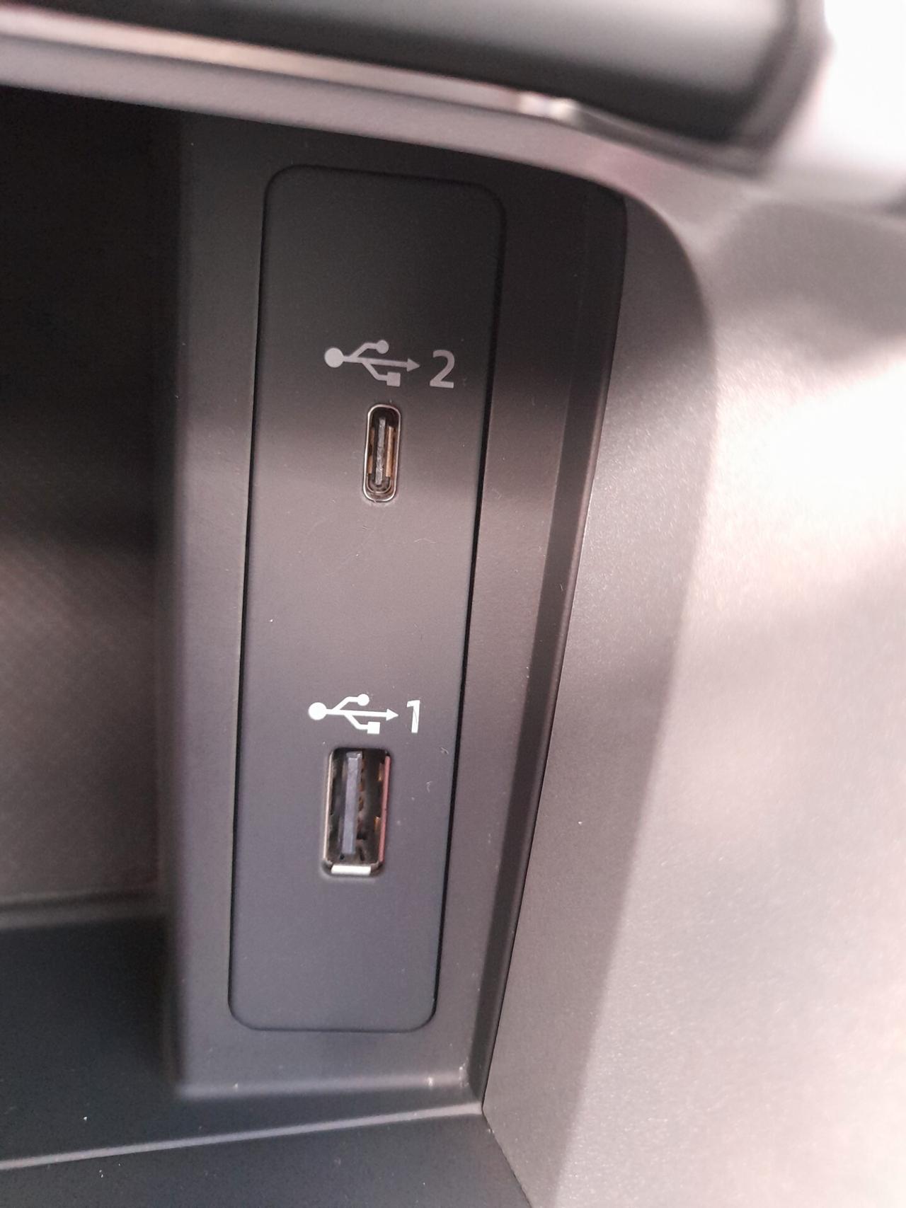 Audi Q3 35 TDI S tronic line edition