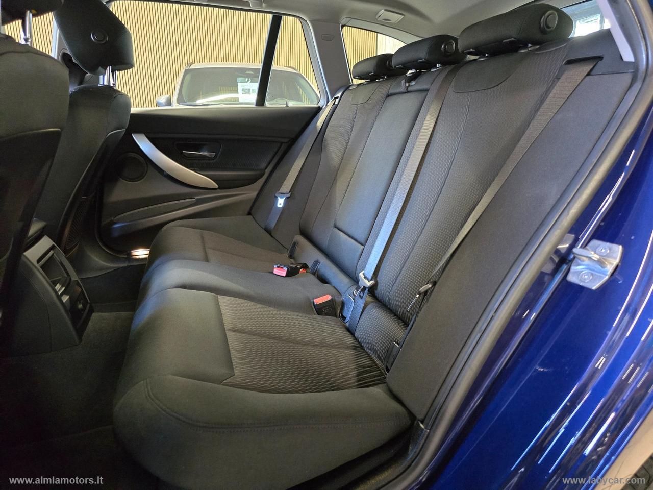 BMW 320d xDrive Touring