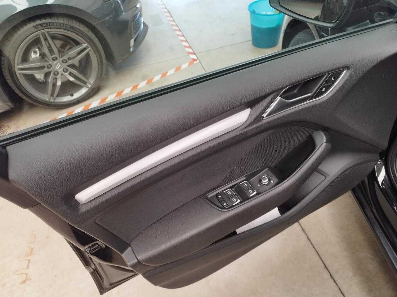 Audi A3 SPB 1.6 TDI clean diesel S tronic Ambiente