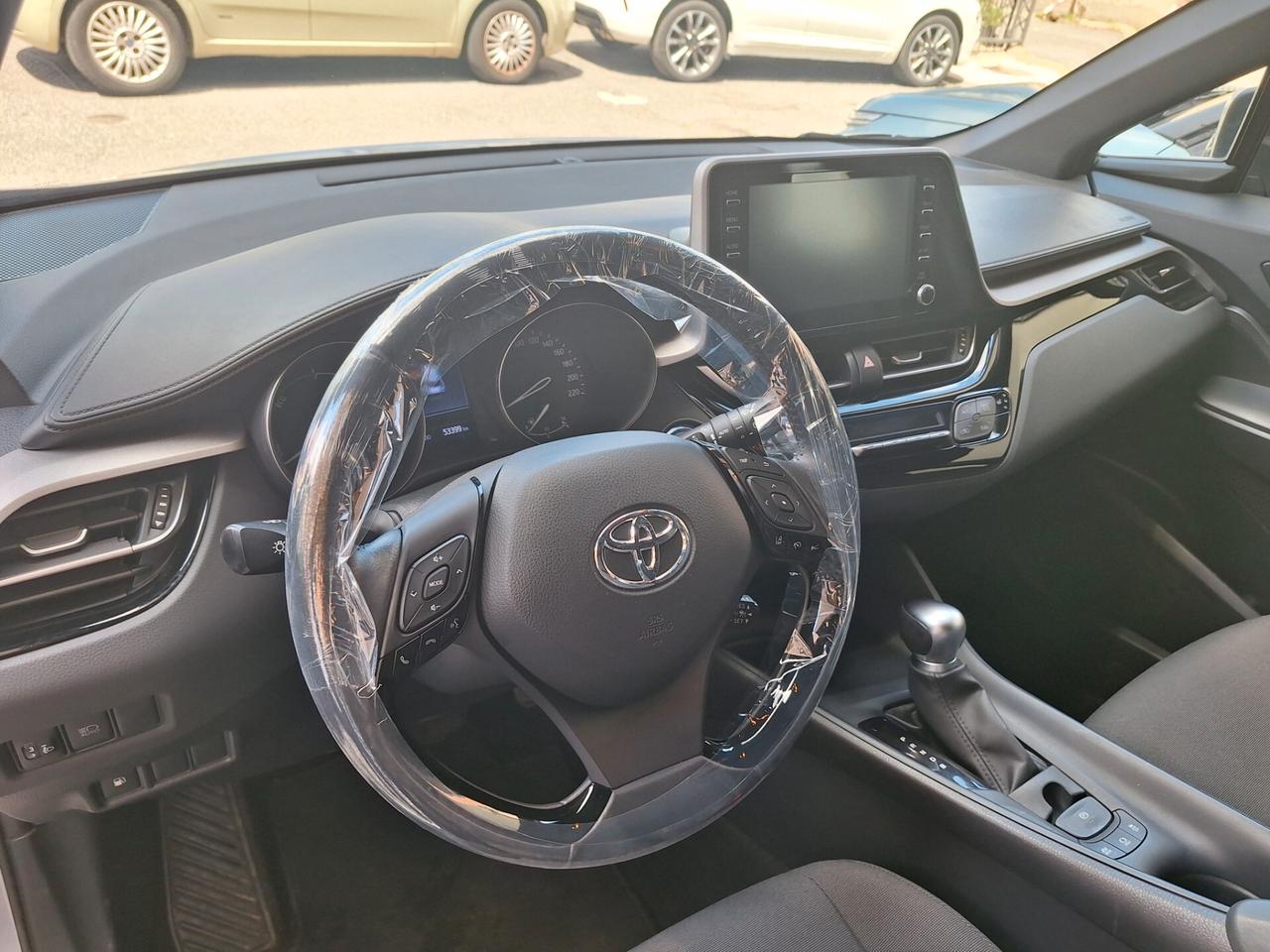 Toyota C-HR 1.8 Hybrid E-CVT Business