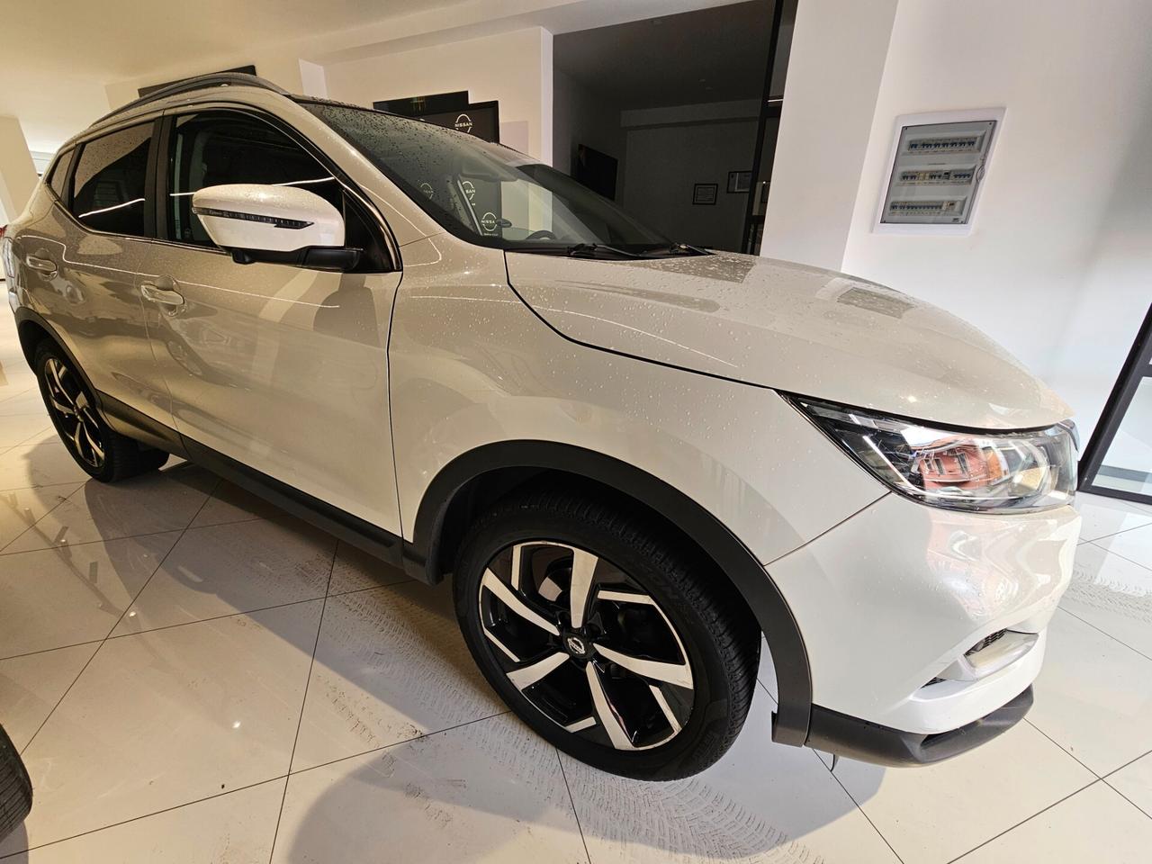 Nissan Qashqai 1.6 dCi 2WD Tekna