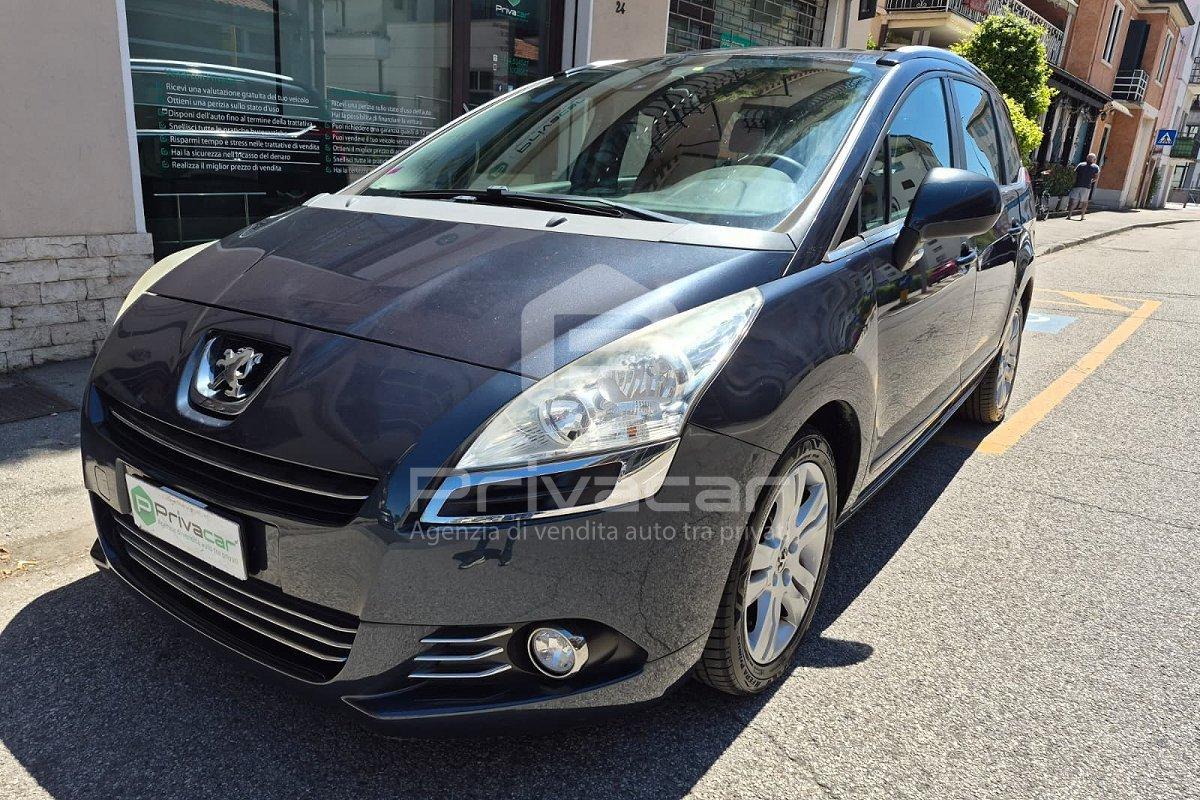 PEUGEOT 5008 1.6 HDi 115CV Active