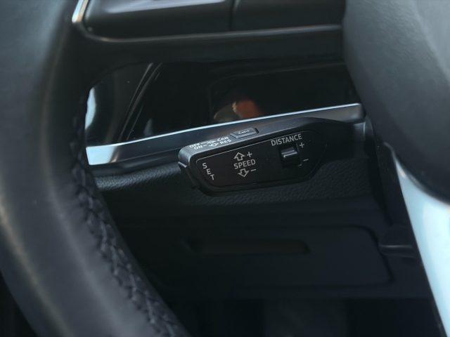 AUDI Q3 35 2.0 TDI S-tronic Advanced