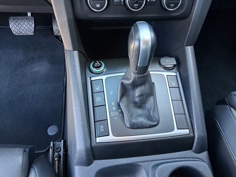 Volkswagen Amarok 3.0 V6 TDI 4MOTION BMT permanente aut. DC Highline