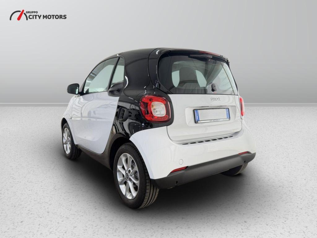 Smart fortwo coupe 1.0 Youngster twinamic