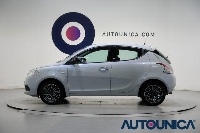 LANCIA Ypsilon 1.2 69 CV 5 PORTE GPL ECOCHIC GOLD NEOPATENTATI