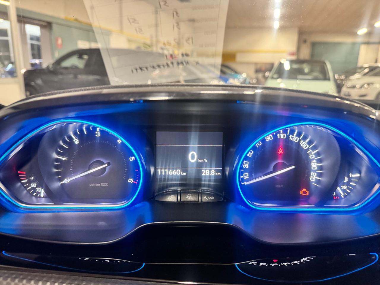 Peugeot 2008 BlueHDi 100 GT Line