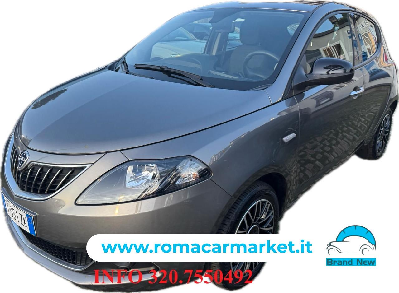 Lancia Ypsilon 1.0 firefly hybrid Platino s&s 70cv KM CERTIFICATI