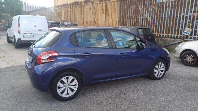 PEUGEOT 208 1.4 8V HDi 68CV 5p. Allure