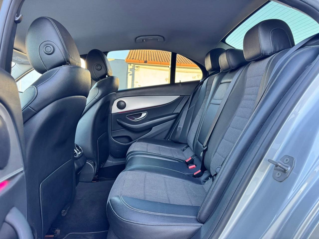 Mercedes-benz E 220 d Auto Premium Plus