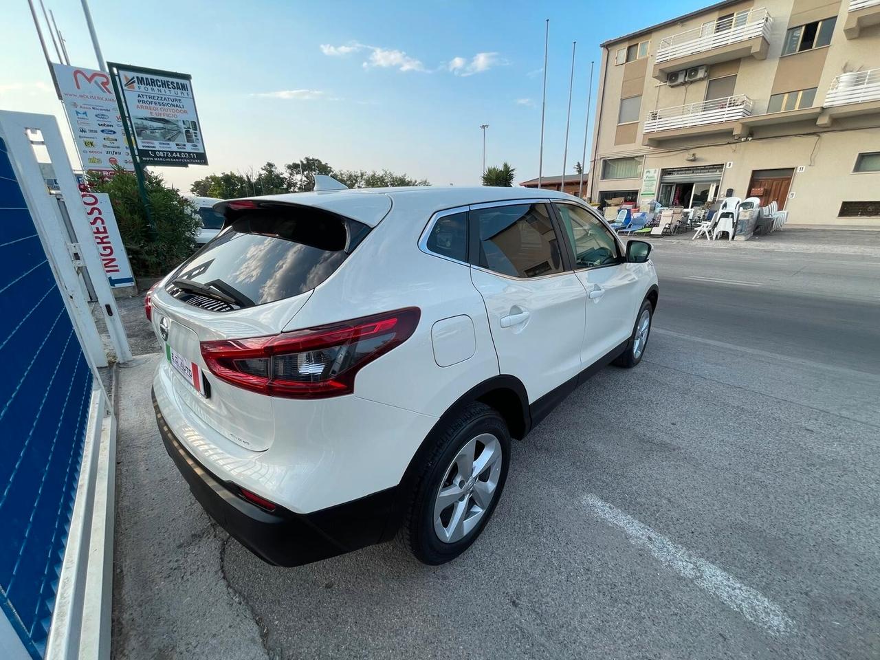 Nissan Qashqai 1.5 dCi Tekna