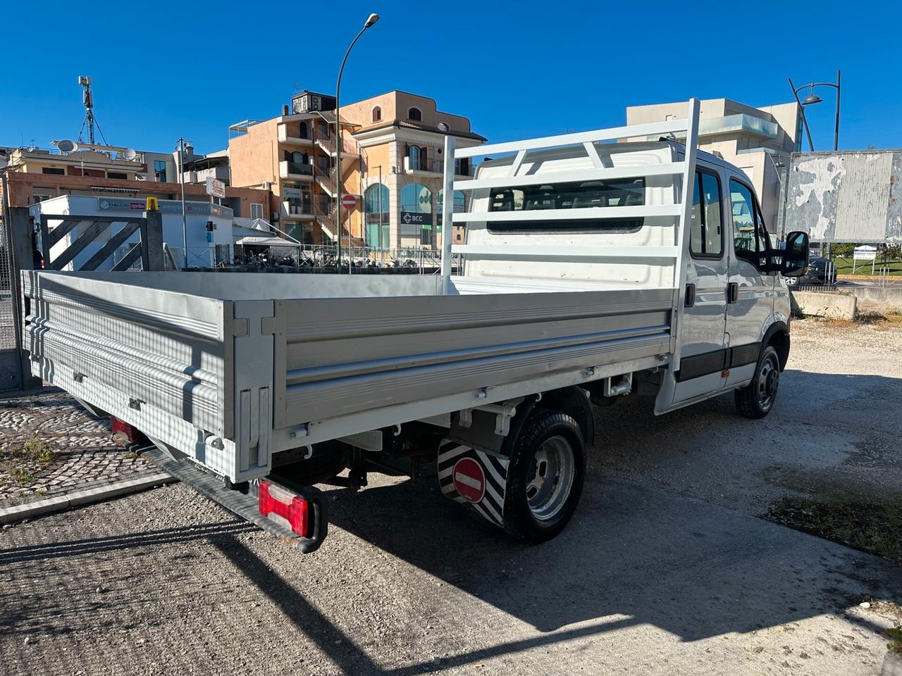 Iveco Daily Doppia Cabina 2300 m-jet
