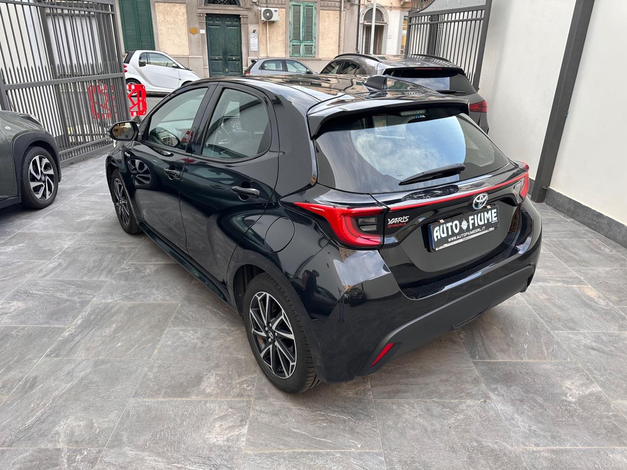 Toyota Yaris 1.5 Hybrid 5 porte Lounge