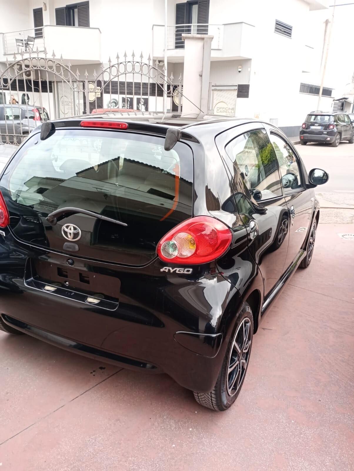 Toyota Aygo 1.0 12V VVT-i 5 porte