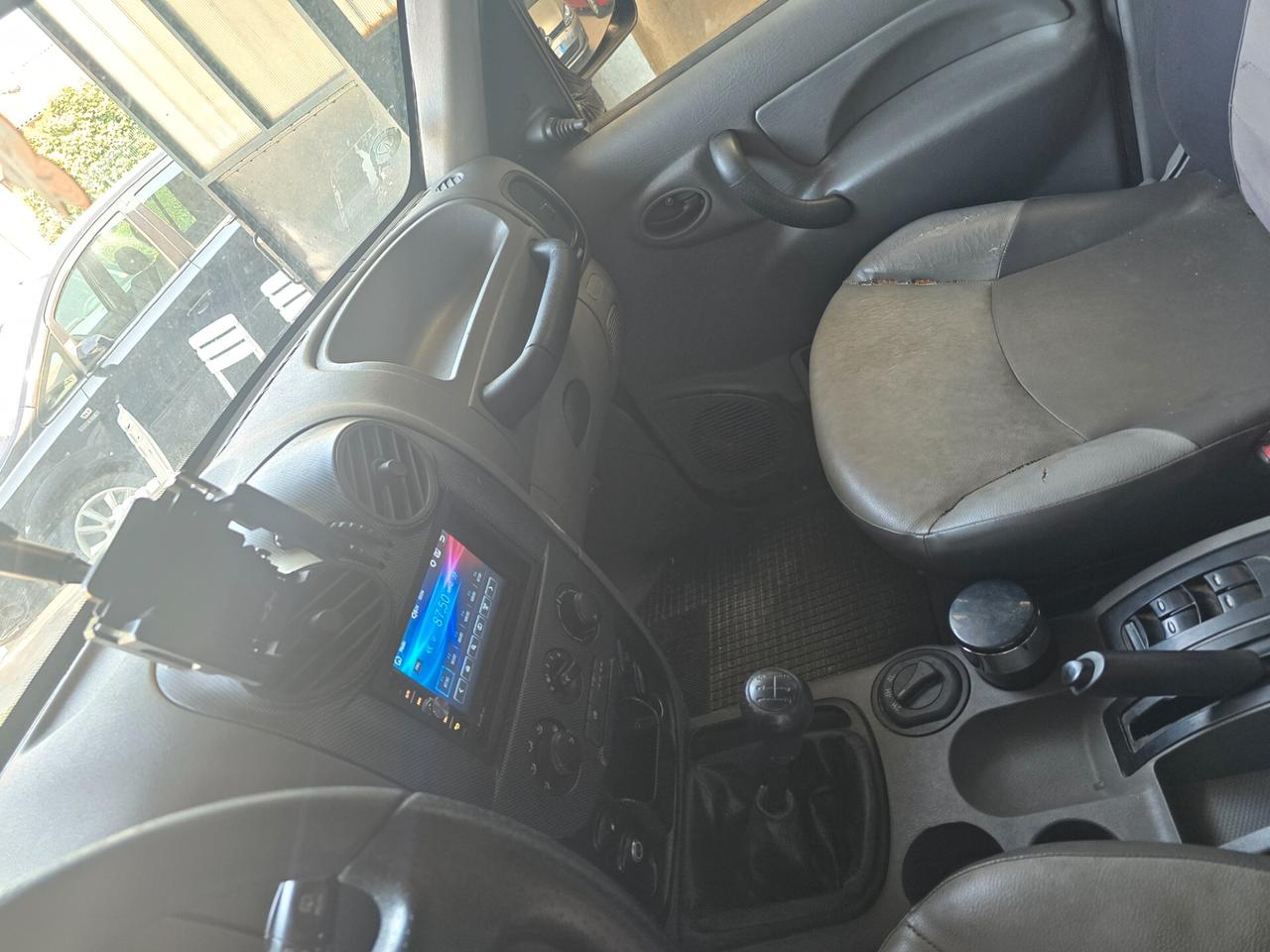 Mahindra Goa 2.5 CRDe 4WD SLX