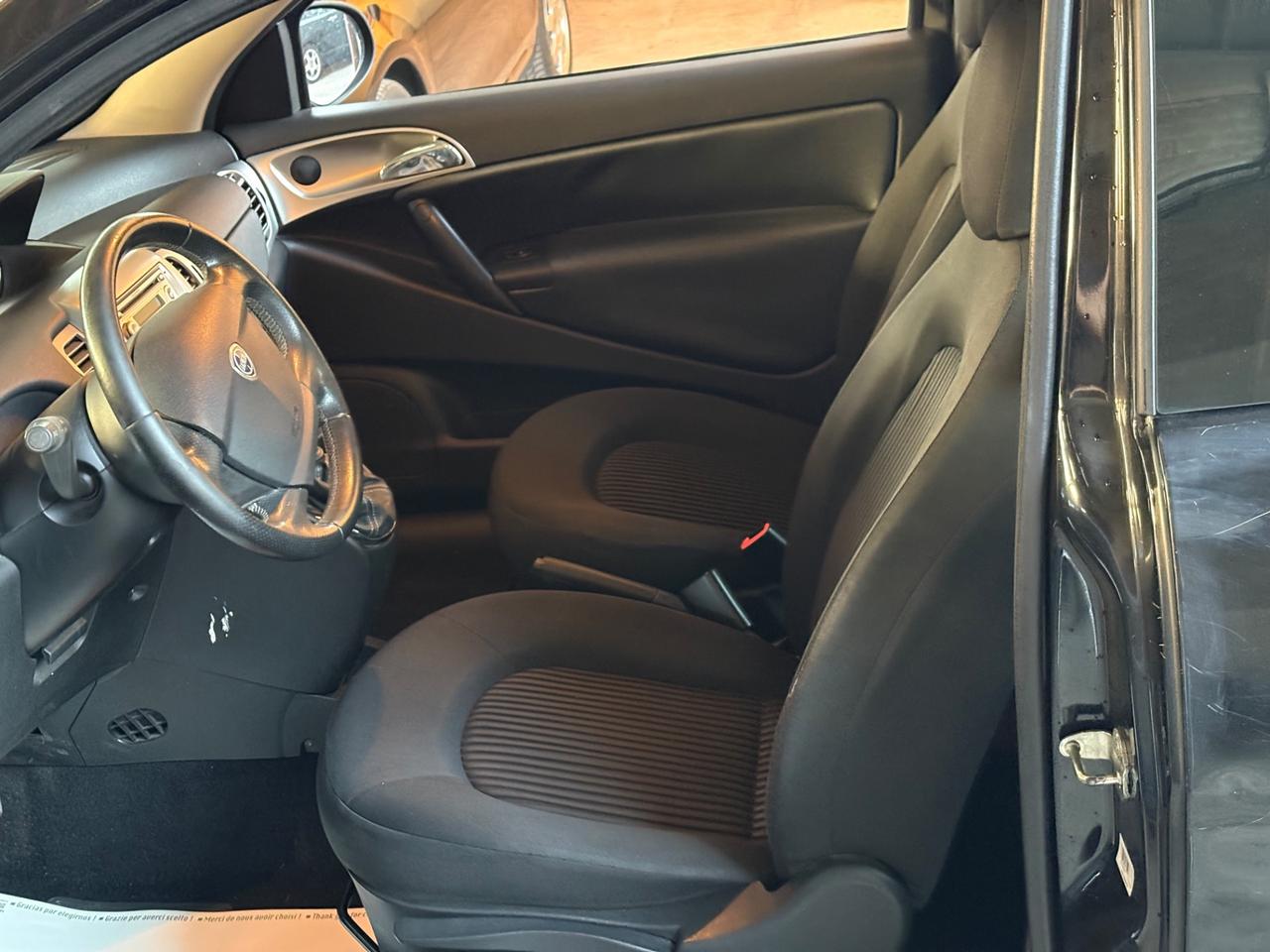 Lancia Ypsilon 1.2 69 CV Elle