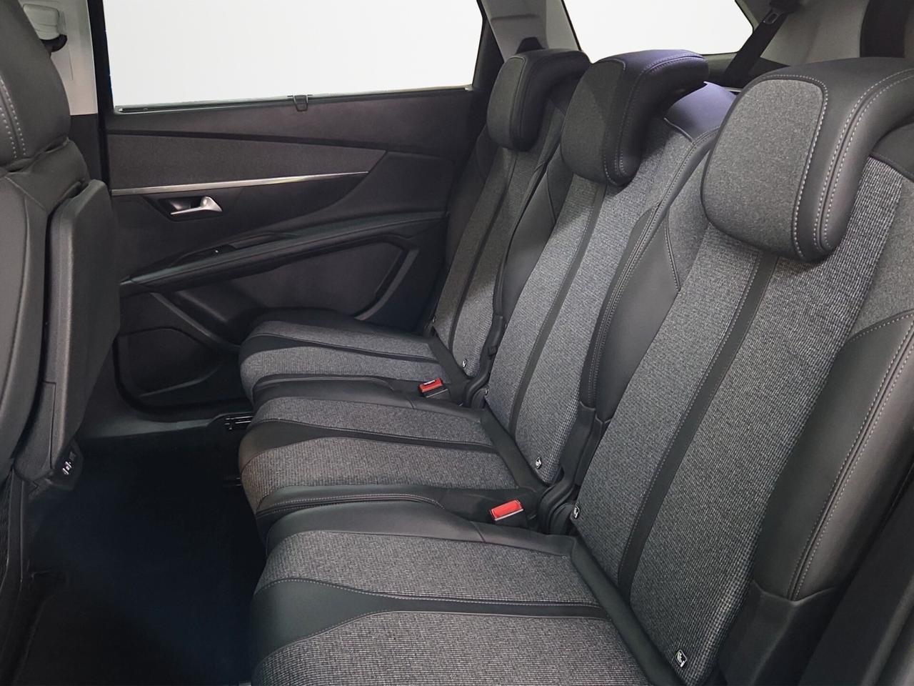 Peugeot 5008 BlueHDi 130 S&S EAT8 Allure AUTOCARRO N1