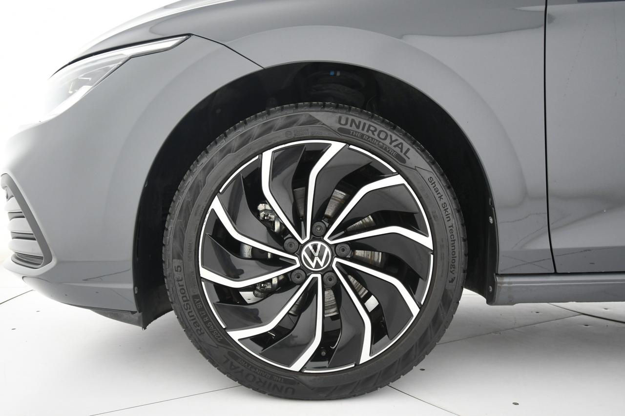 VOLKSWAGEN Golf 2.0 tdi Life 115cv dsg ACC+LED+NEOPATENTATI