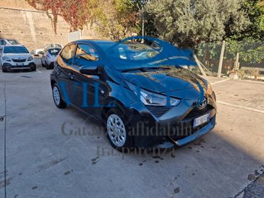 Toyota Aygo 5 Porte Aygo 5p 1.0 x-business m-mt 72cv