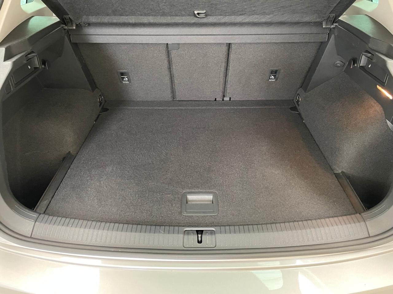 Volkswagen Tiguan 1.5 TSI 150 CV DSG ACT R-Line