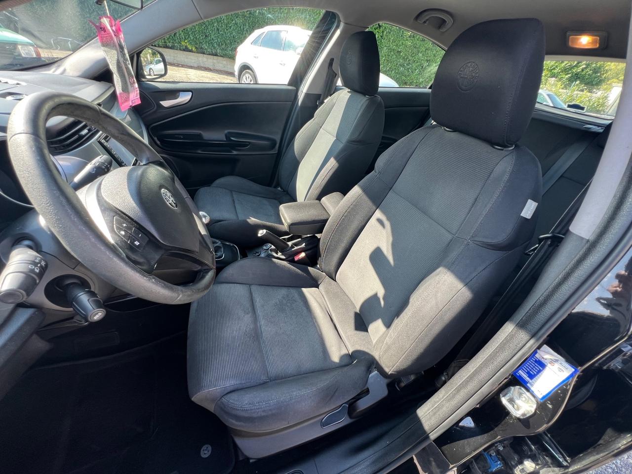 Alfa Romeo Giulietta 1.6 JTDm-2 105 CV Distinctive