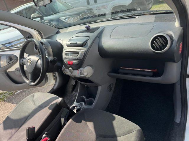 TOYOTA Aygo 1.0 12V VVT-i 5 porte Now