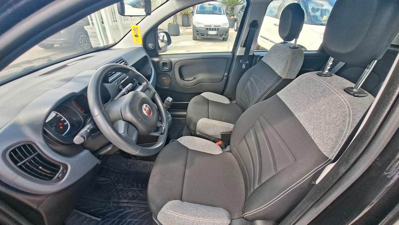 Fiat Panda 1.2 Lounge 2019 69 Cv