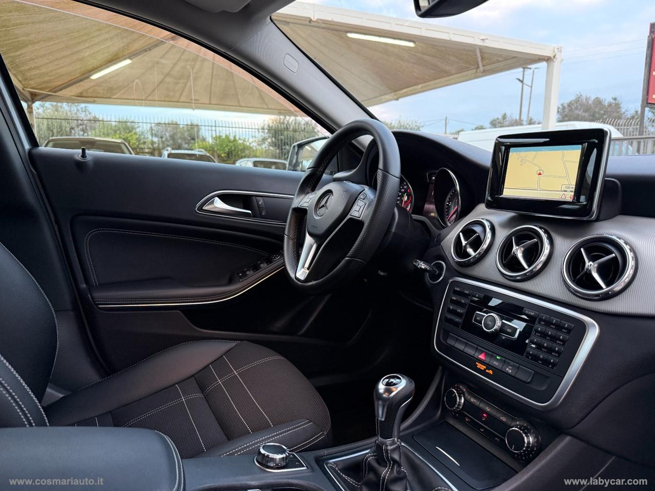 MERCEDES-BENZ GLA 200 CDI Sport