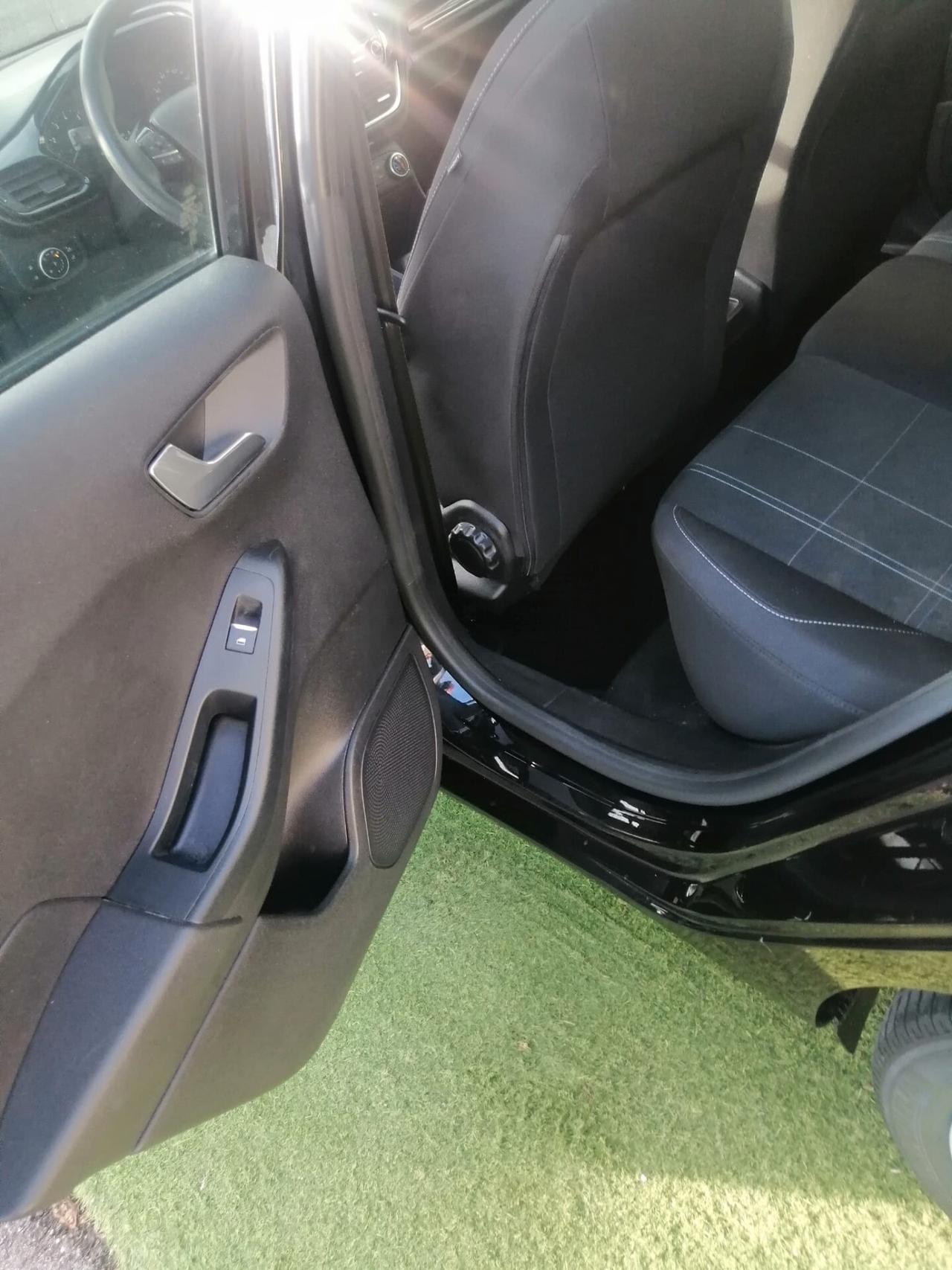 Ford Fiesta 1.1 75 CV 5 porte Connect
