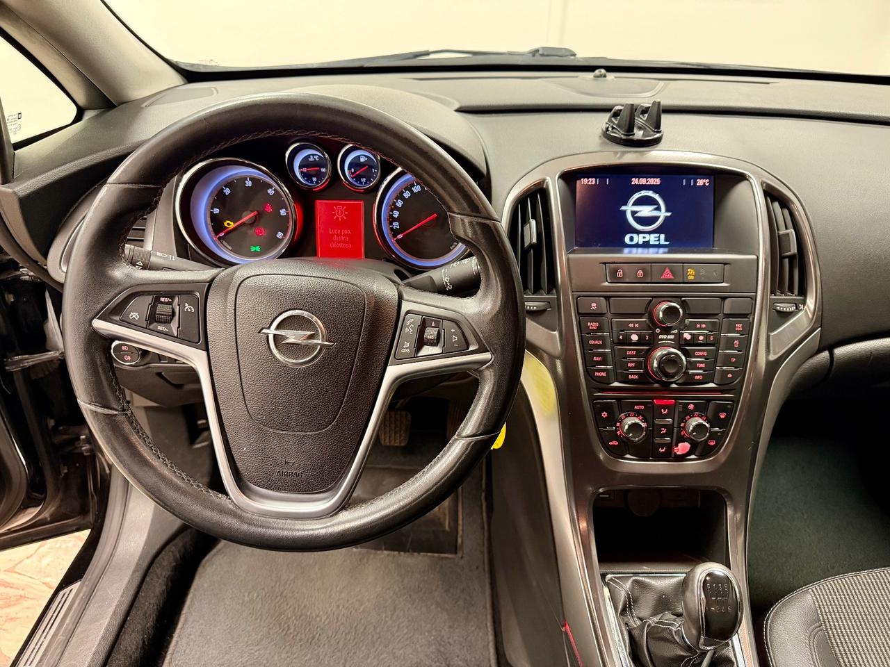 Opel Astra 1.7 CDTI 125CV 5 porte Cosmo