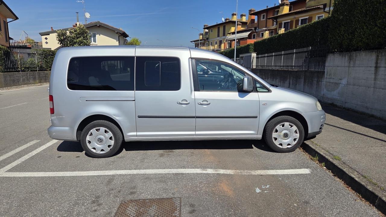 Volkswagen Caddy 2.0 Ecofuel 5p. 7 Posti