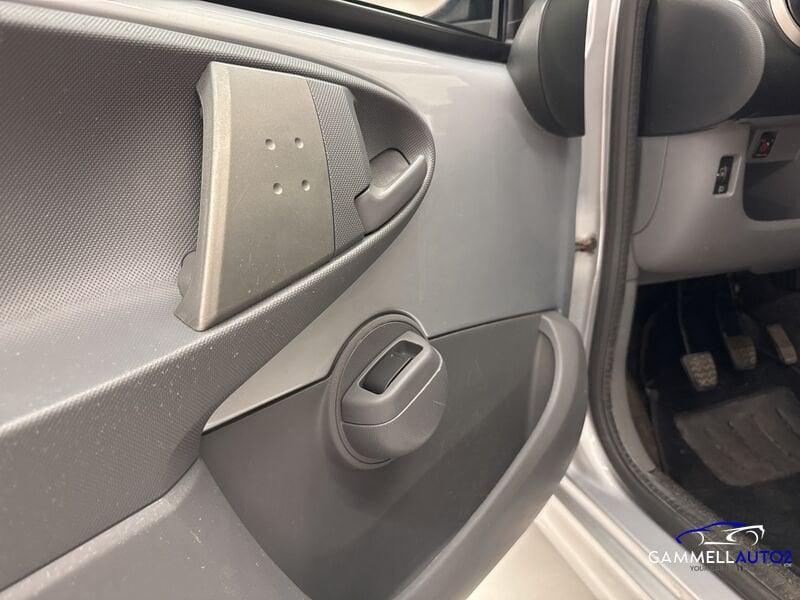 Peugeot 107 1.0 68CV 5p. Desir