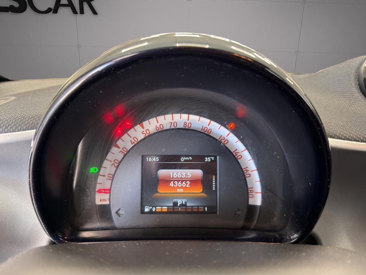 Smart fortwo coupe Prime 90cv - Unico proprietario - Sedili in pelle riscaldabili - Cerchi in lega - Luci Led - Tetto panoramico