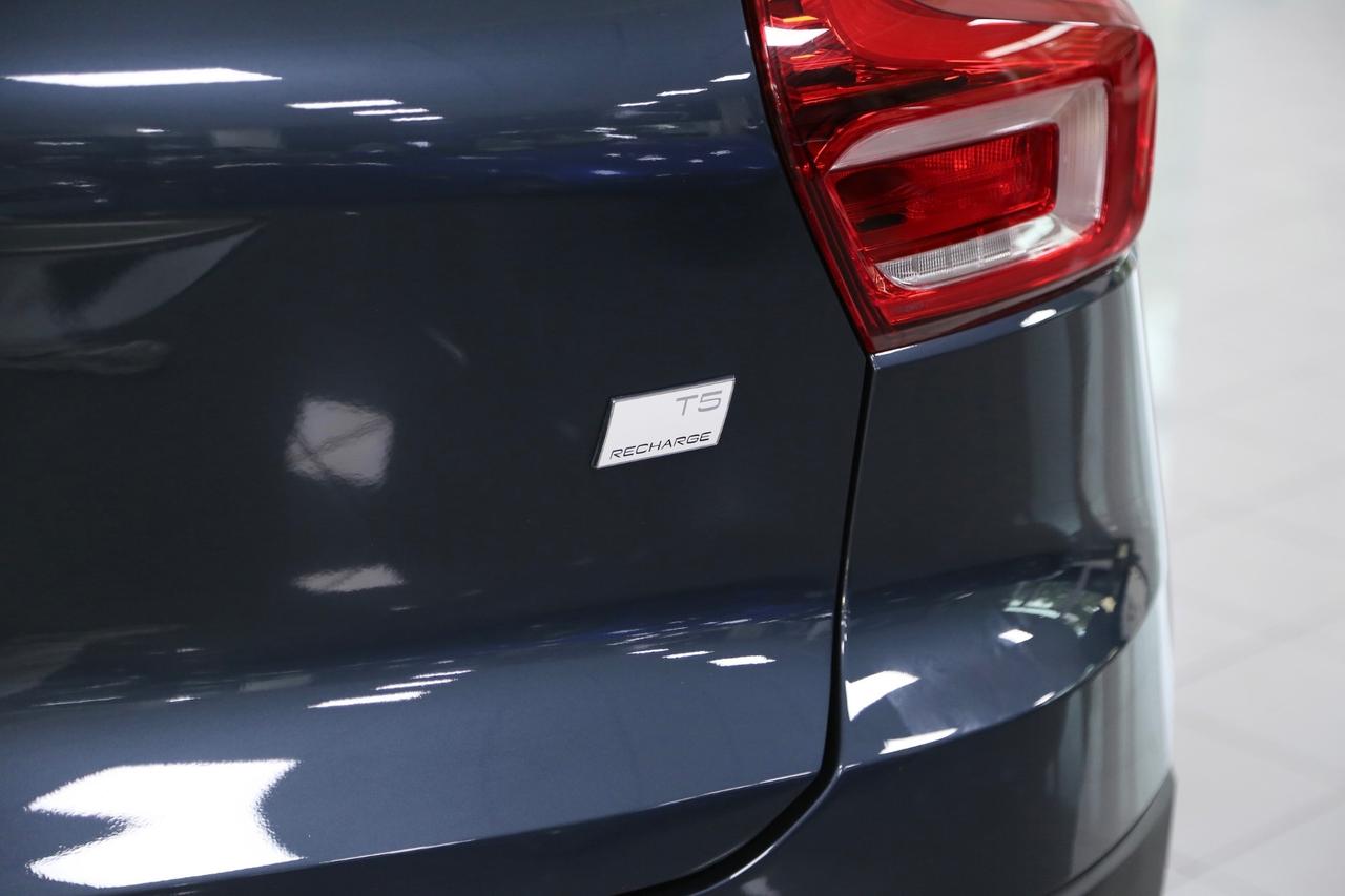Volvo XC40 T5 Recharge Plug-in Inscription Expression auto