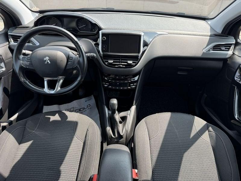 Peugeot 208 PureTech 82 5 porte Allure